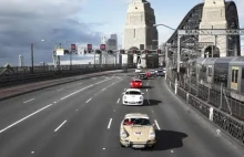 Przejazd 106 egzemplarzy Porsche 911 mostem Harbour Bridge w Sydney