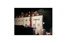 Pożar kamienicy na Starym Rynku w Płocku (Zdjęcia)