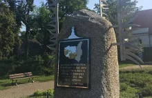 Wandal zniszczył toruński pomnik żołnierzy wyklętych [FOTO