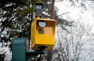 Na przejazdach kolejowych staną fotoradary. PKP chce wyłapywać kierowców,...