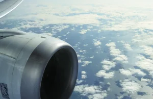 Praca w chmurach - jak zostać stewardessą?