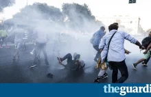 Italian police use water cannon against refugees occupying Rome square