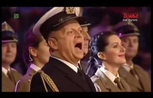 Zespół Wojska Polskiego śpiewa na uroczystości RadioMaryja