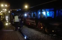 Czołowe zderzenie dwóch autobusów linii nocnych w centrum Bydgoszczy!...