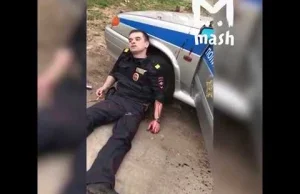 Napad nożowników na rosyjskiego policjanta przy próbie odzyskania roweru