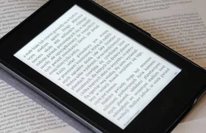 Coraz więcej e-booków, coraz mniej książek... Polacy zmieniają nawyki?