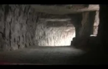 Niesamowity skalny tunel Guoliang w Chinach