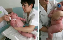 Kobieta wążąca 250 kg urodziła gigantyczne dziecko