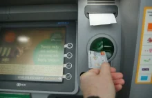 Nie skanujcie QR kodów z bankomatów, bo to może być oszustwo
