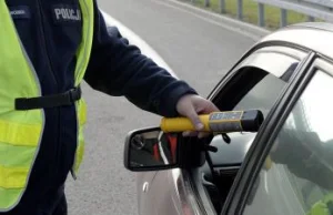 Nietrzeźwa sędzia za kółkiem. Po kolizji świadkowie mieli odebrać jej kluczyki