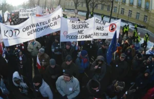 Aferka na manifestacji KOD. Przerwano wystąpienie, bo padły niewygodne...