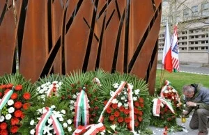 Węgrzy upamiętnili ofiary Katynia