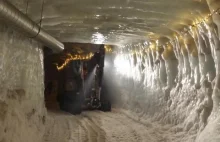 Tunele drążone w islandzkim lodowcu