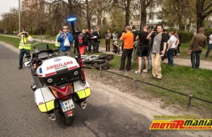 Poradnik pierwszej pomocy: jak zdjąć kask motocyklowy ofierze wypadku?