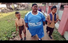 World's Fattest Boy Walks To School As Part Of New Regime