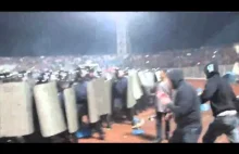 Rosyjscy Chuligani Masakrują Stadion HD