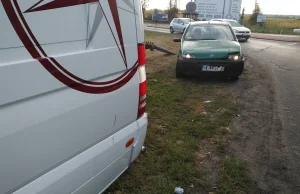 Możesz wjechać w tył samochodu wjeżdżającego na rondo - tak twierdzi policja.