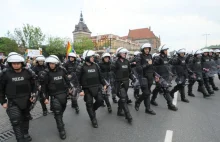 Zatrzymanie 19-latki po manifestacji przeciw marszowi homoseksualistów w Gdańsku