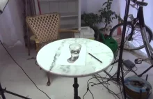 Realistyczna szklanka wody