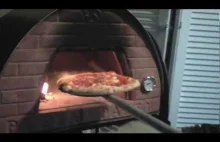 How to make real Neapolitan pizza with a master pizzamaker - Pizza recipe...