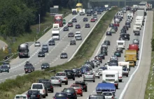 Busy do Holandii| Tragedia na A2. Ludzie utknęli w potrzasku
