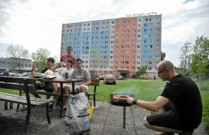 Mandaty za picie piwa i grillowanie na terenie akademików PCZ