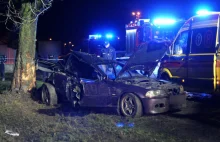 Tragiczny wypadek na drodze krajowej. Kierowca BMW nie żyje.