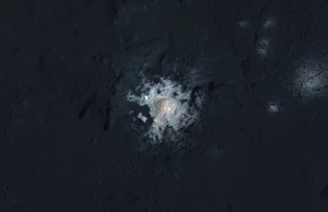 Życie na planecie karłowatej Ceres? Zmiany w białych plamach dalej niewyjaśnione