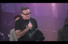 Robin Williams przejmuje konferencję TED :)