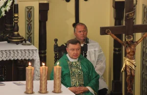 Wojna w Kościele. Ks. Stasiak chce wytoczyć proces arcybiskupowi