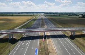 Efekt zaskoczył nawet drogowców. Radykalny spadek aut w Łodzi po otwarciu A1.
