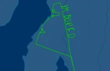 Pilot się nudził, więc zrobił samolotem takie "graffiti" widoczne na radarze