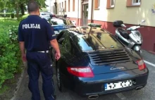 Łeba: Uciekali porsche ze skradzionym sejfem.