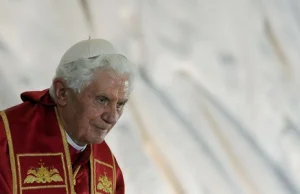 Benedykt XVI: Nie mogę milczeć. Celibat kapłanów jest niezbędny