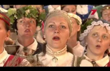 Noc świętojańska: posłuchaj jak 3 tys. Łotyszy śpiewa 'Līgo!'