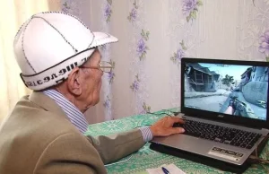 Ma 71 lat i gra w Counter-Strike. Poznajcie Amana Alaszbajewa z Omska