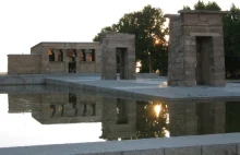 Egipska Świątynia Debod w Madrycie.