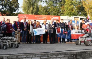 ​Sukces Polaków na międzynarodowych zawodach łazików w Starachowicach!