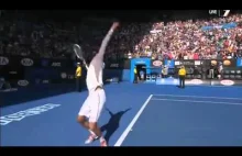 Novak Djokovic parodiuje Borisa Beckera na Australian Open 2014.
