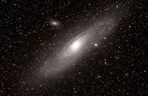 Zdjęcie galaktyki Andromeda zrobione przez teleskop Hubble'a