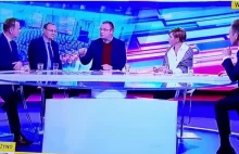 TVN zmienia narrację, krytykuje PO i Wałęsę