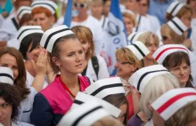 Nie są w stanie donosić ciąży. Pielęgniarki są przemęczone, wyzywane,...