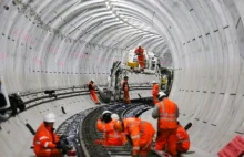 Największy projekt transportowy Europy w ogniu krytyki. Crossrail znowu...