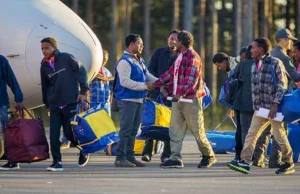 Nowa ustawa zmusi każdą szwedzką gminę do przyjmowania uchodźców