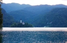 Fajne miejsca do podróży motocyklowych: Bled, Słowenia