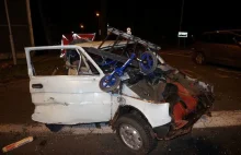 Tragiczny wypadek na DK 86 w Katowicach-Giszowcu. Kierowca bmw po prawie 2...