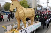 TTIP - Koń Trojański. Wielki protest przeciwko porozumieniu o wolnym...