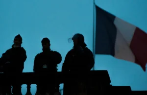 Francja: Godzina policyjna dla nieletnich w imigranckim getcie
