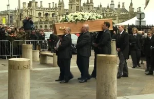 Ceremonia pogrzebowa Stephena Hawkinga w kościele w Cambridge
