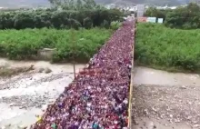 Tak się kończy socjalizm. Rzeka ludzi ucieka z Wenezueli